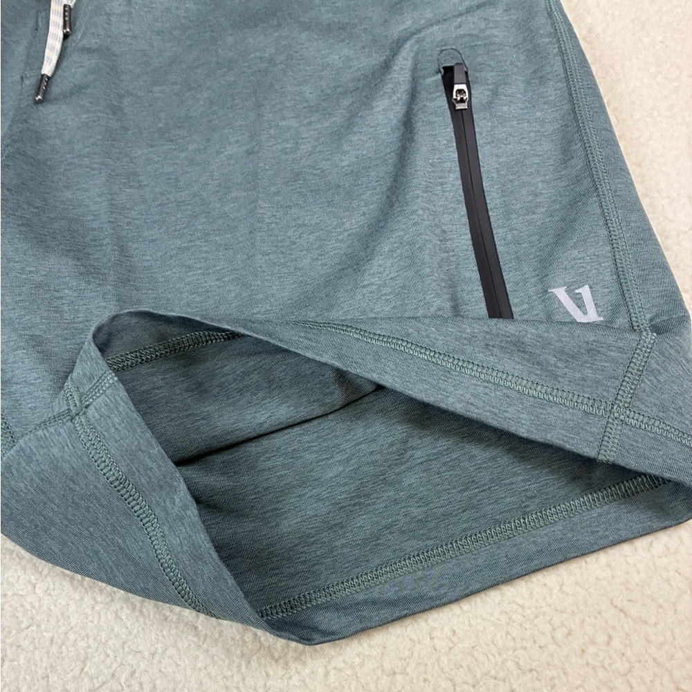 Vuori Sunday Performance Shorts 8” - Picture 4 of 13